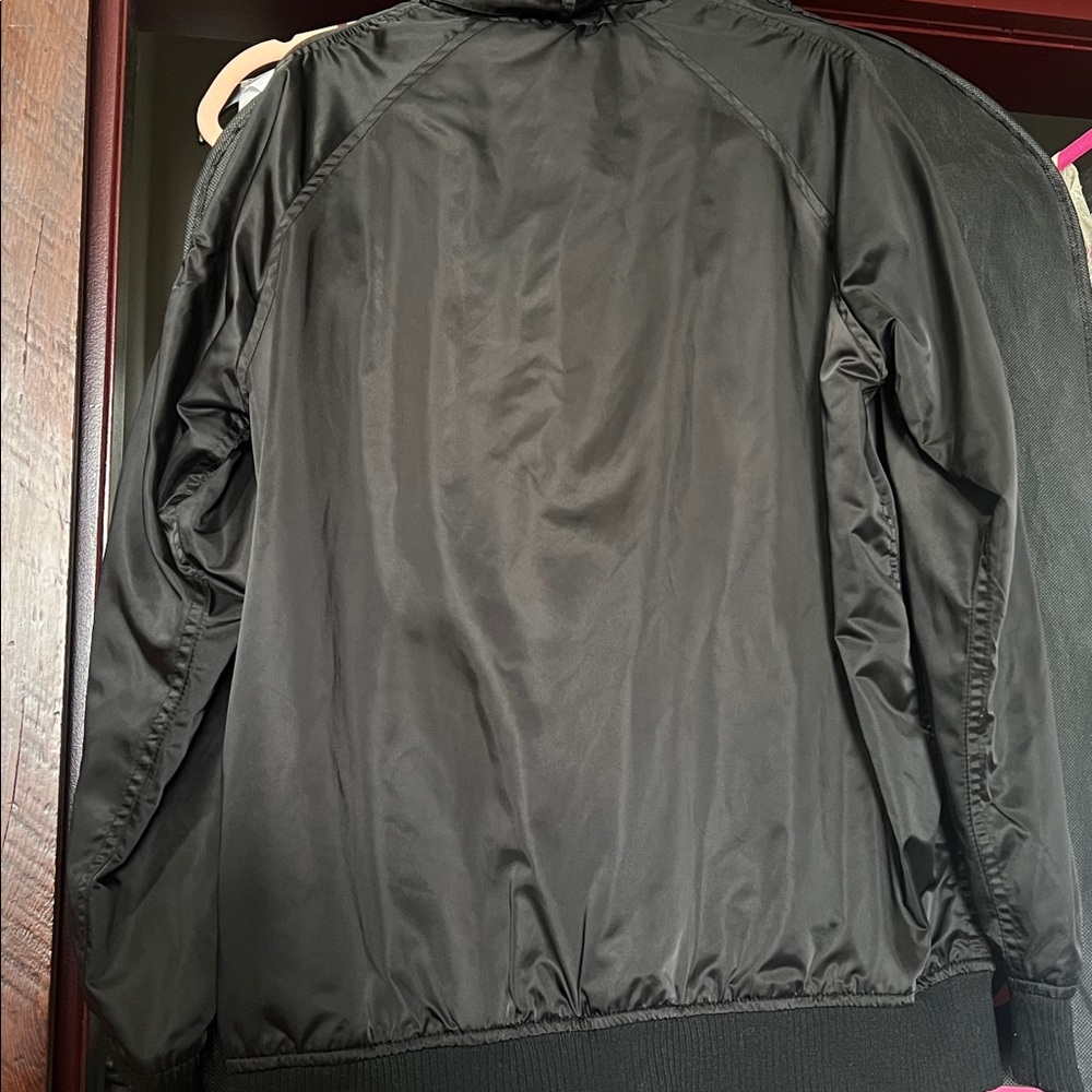 Members Only Black Bomber Jacket - Picture 4 of 4